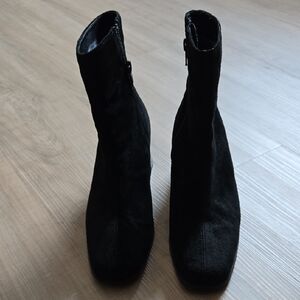 Elegant Black Women's Ankle Boots